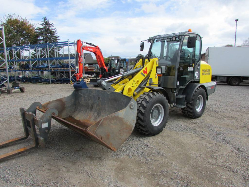 WACKER NEUSON WL 60 Radlader 48.500 EUR - Pá carregadora de rodas: foto 1 WACKER NEUSON WL 60 Radlader 48.500 EUR - Pá carregadora de rodas: foto 1