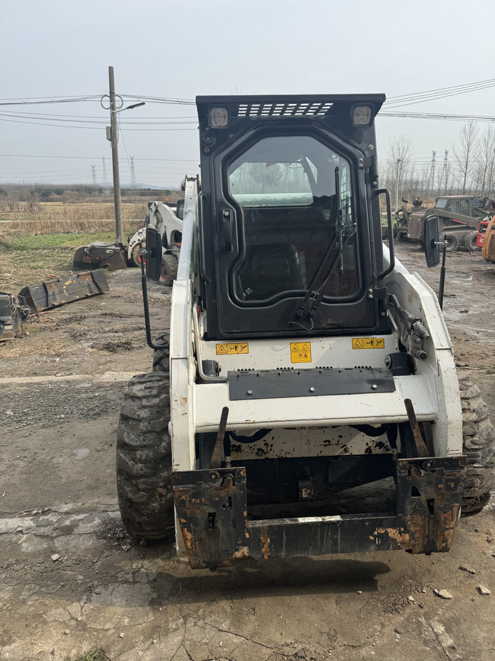 Mini pá carregadora BOBCAT S18: foto 7