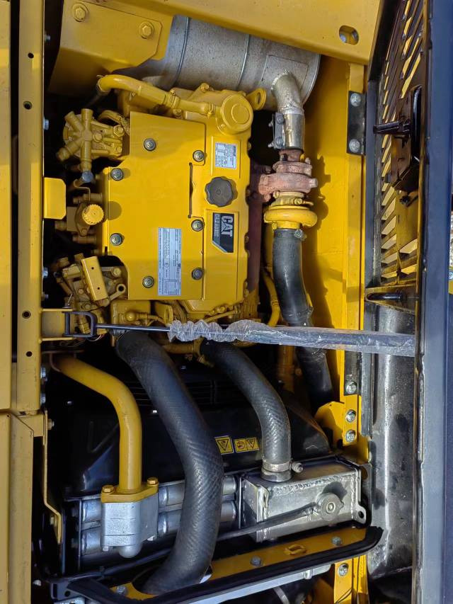 CATERPILLAR 312D2GC - Escavadora de rastos: foto 5 CATERPILLAR 312D2GC - Escavadora de rastos: foto 5