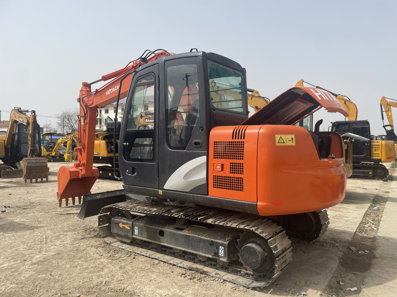Hitachi ZX 70 - Escavadora de rastos: foto 2 Hitachi ZX 70 - Escavadora de rastos: foto 2
