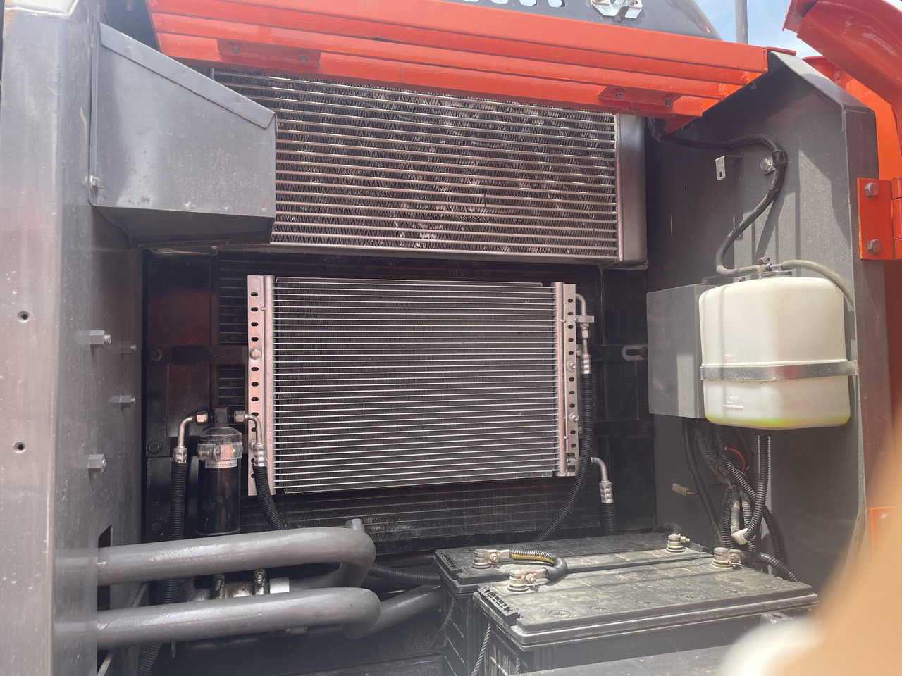 Escavadora de rastos Hitachi ZX200: foto 9