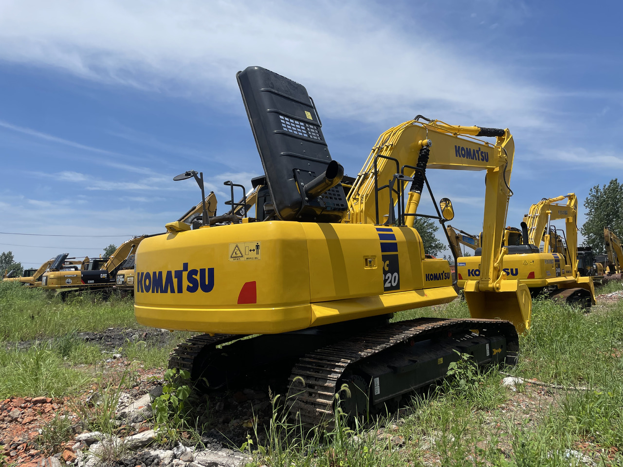 KOMATSU PC 220-8 - Escavadora de rastos: foto 2 KOMATSU PC 220-8 - Escavadora de rastos: foto 2