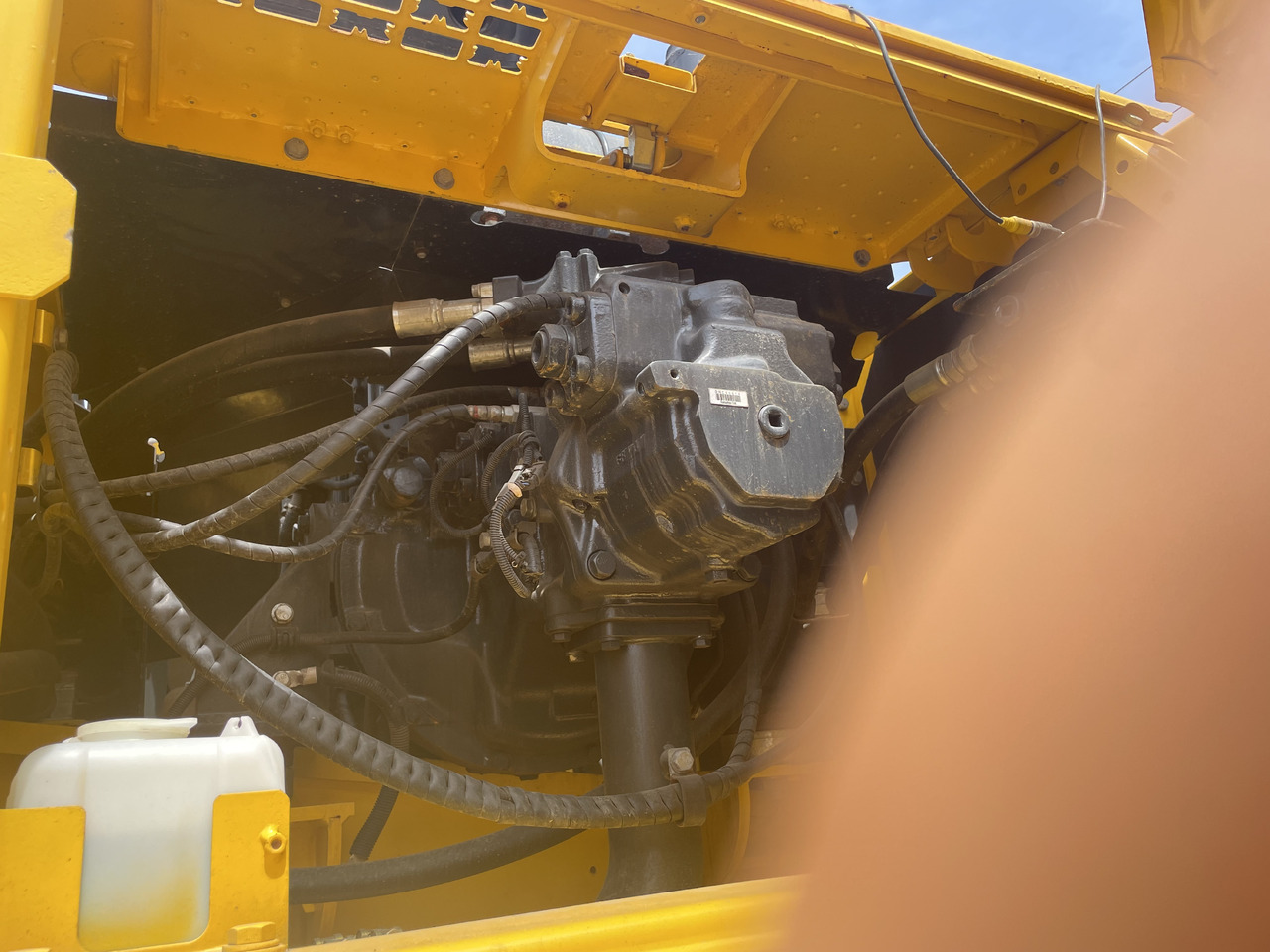 KOMATSU PC350-8 - Escavadora de rastos: foto 4 KOMATSU PC350-8 - Escavadora de rastos: foto 4
