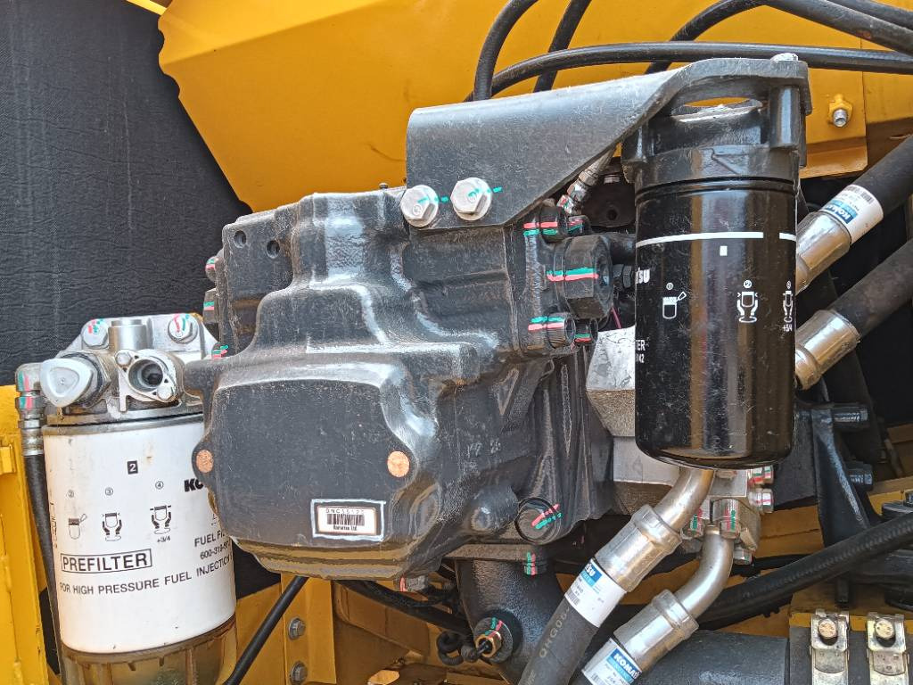 Komatsu PC 210-8 - Escavadora de rastos: foto 4 Komatsu PC 210-8 - Escavadora de rastos: foto 4