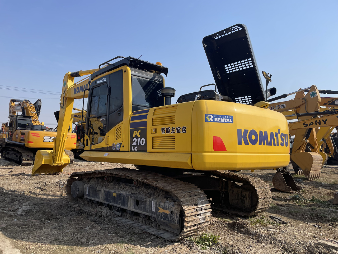 Komatsu PC 210LC - Escavadora de rastos: foto 1 Komatsu PC 210LC - Escavadora de rastos: foto 1