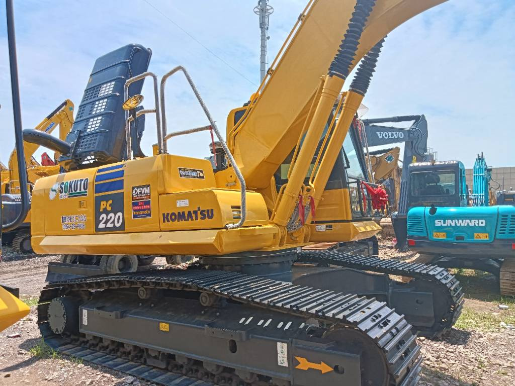 Komatsu PC 220-8 - Escavadora de rastos: foto 4 Komatsu PC 220-8 - Escavadora de rastos: foto 4