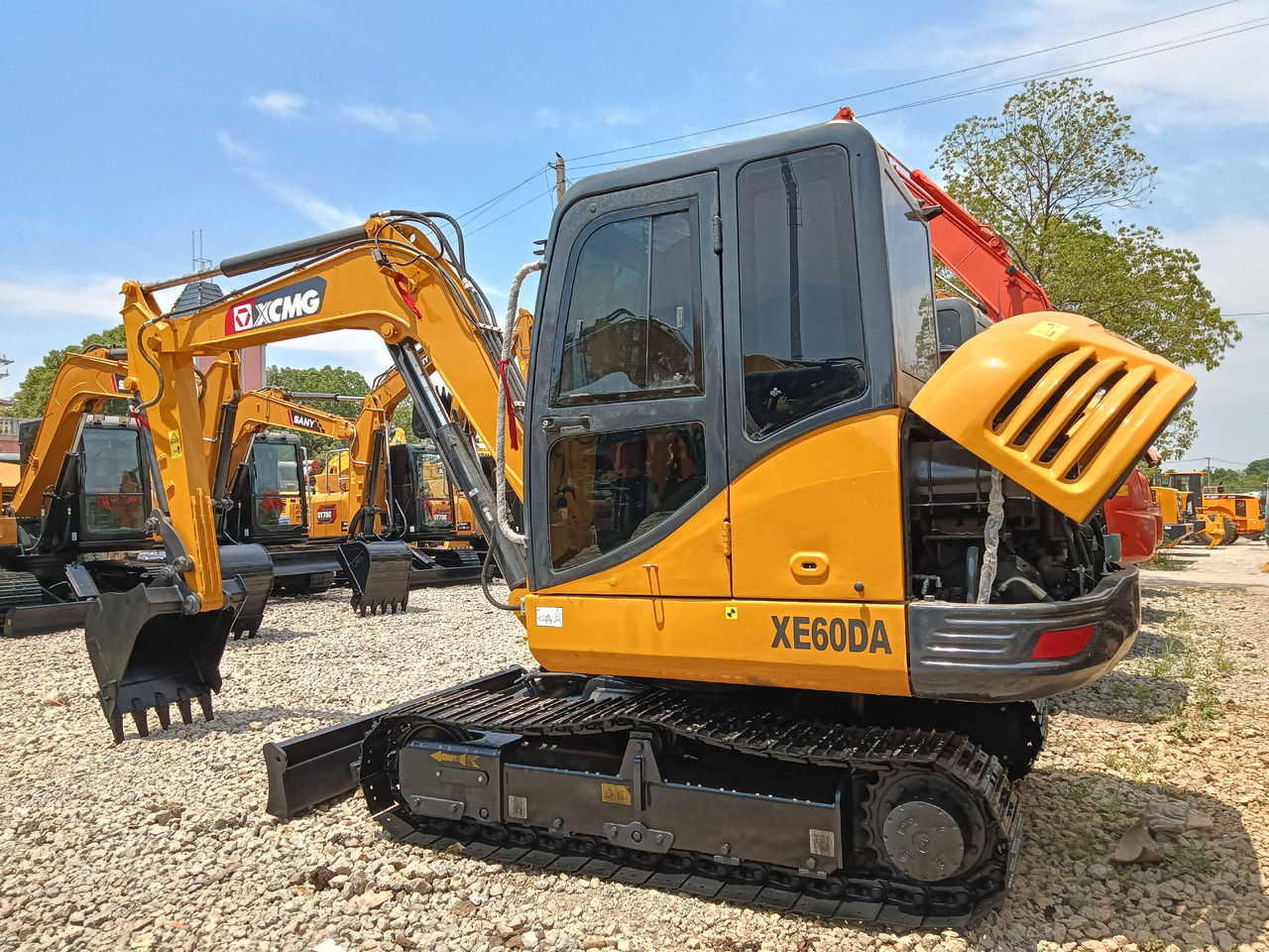 XCMG XE60DA - Mini escavadeira: foto 1 XCMG XE60DA - Mini escavadeira: foto 1