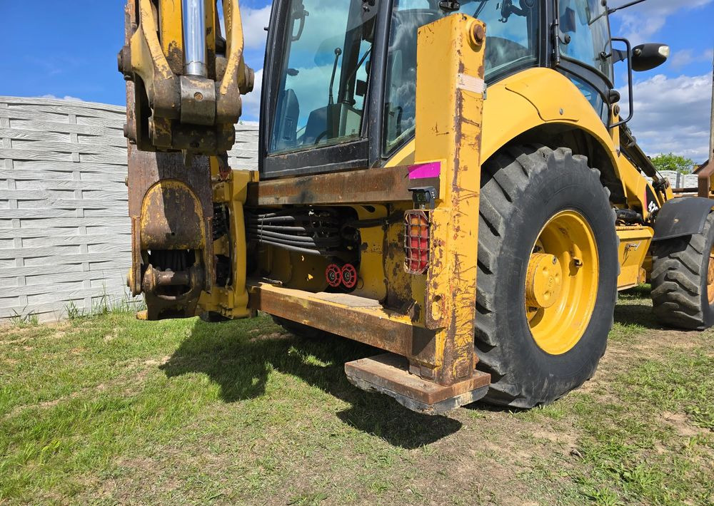 Caterpillar - Retroescavadeira: foto 4 Caterpillar - Retroescavadeira: foto 4