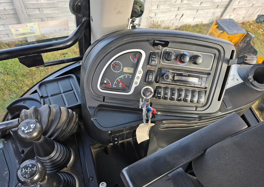 JCB - Retroescavadeira: foto 4 JCB - Retroescavadeira: foto 4