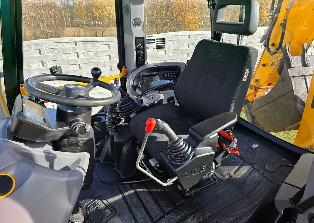 JCB - Retroescavadeira: foto 4 JCB - Retroescavadeira: foto 4