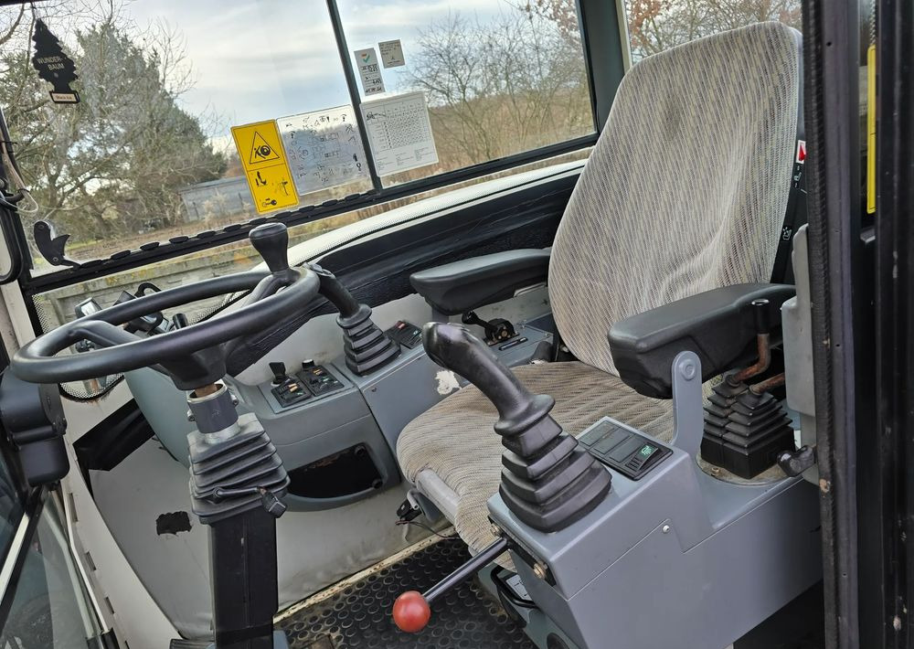 Terex - Escavadeira de rodas: foto 4 Terex - Escavadeira de rodas: foto 4