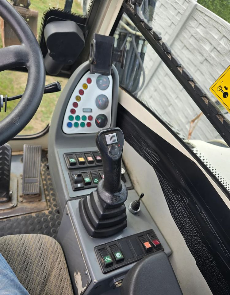 Terex - Escavadeira de rodas: foto 3 Terex - Escavadeira de rodas: foto 3