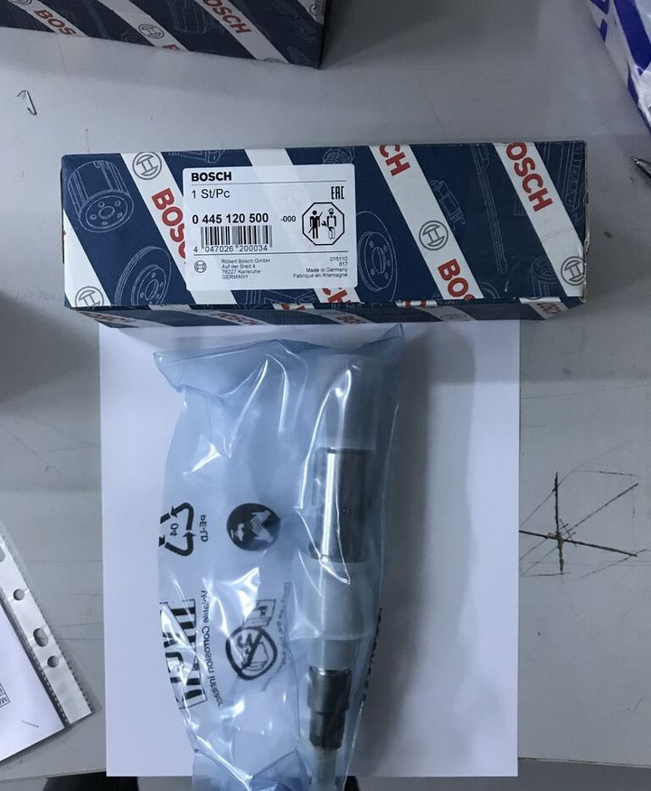 Bosch 0445120500 Bosch truck - Injector por Camião: foto 1 Bosch 0445120500 Bosch truck - Injector por Camião: foto 1