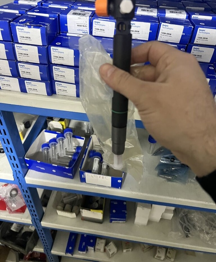 Bosch 2023 400903-00074C for Bosch 2012-2024 - Injector: foto 1 Bosch 2023 400903-00074C for Bosch 2012-2024 - Injector: foto 1