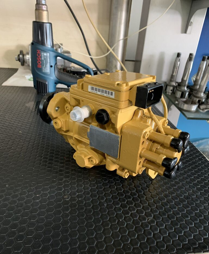 Bosch Caterpillar - Bomba de combustivel por Camião: foto 1 Bosch Caterpillar - Bomba de combustivel por Camião: foto 1