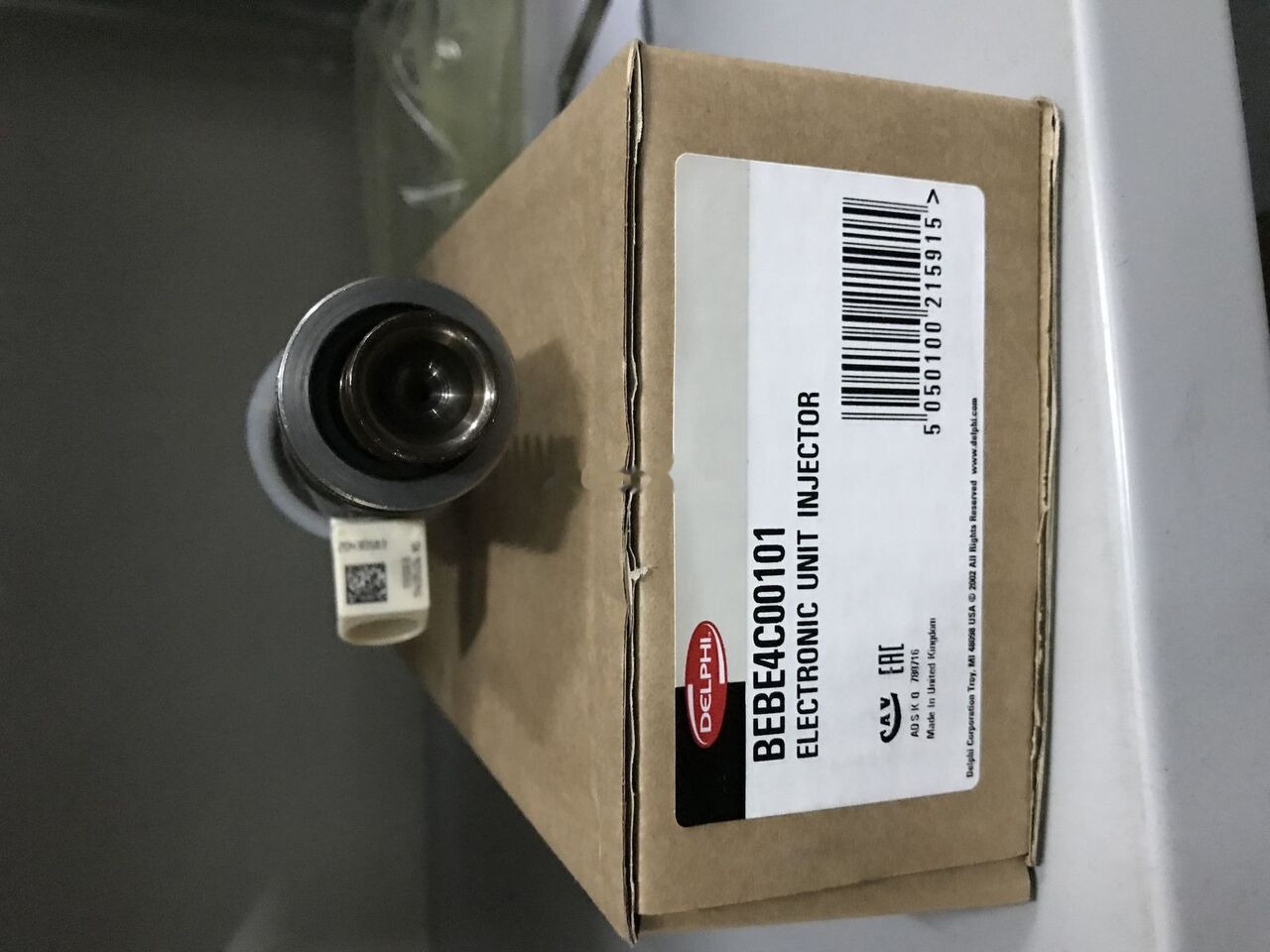 Delphi 2018 20430583 Volvo VOLVO FH SERİES truck - Injector por Camião: foto 1 Delphi 2018 20430583 Volvo VOLVO FH SERİES truck - Injector por Camião: foto 1