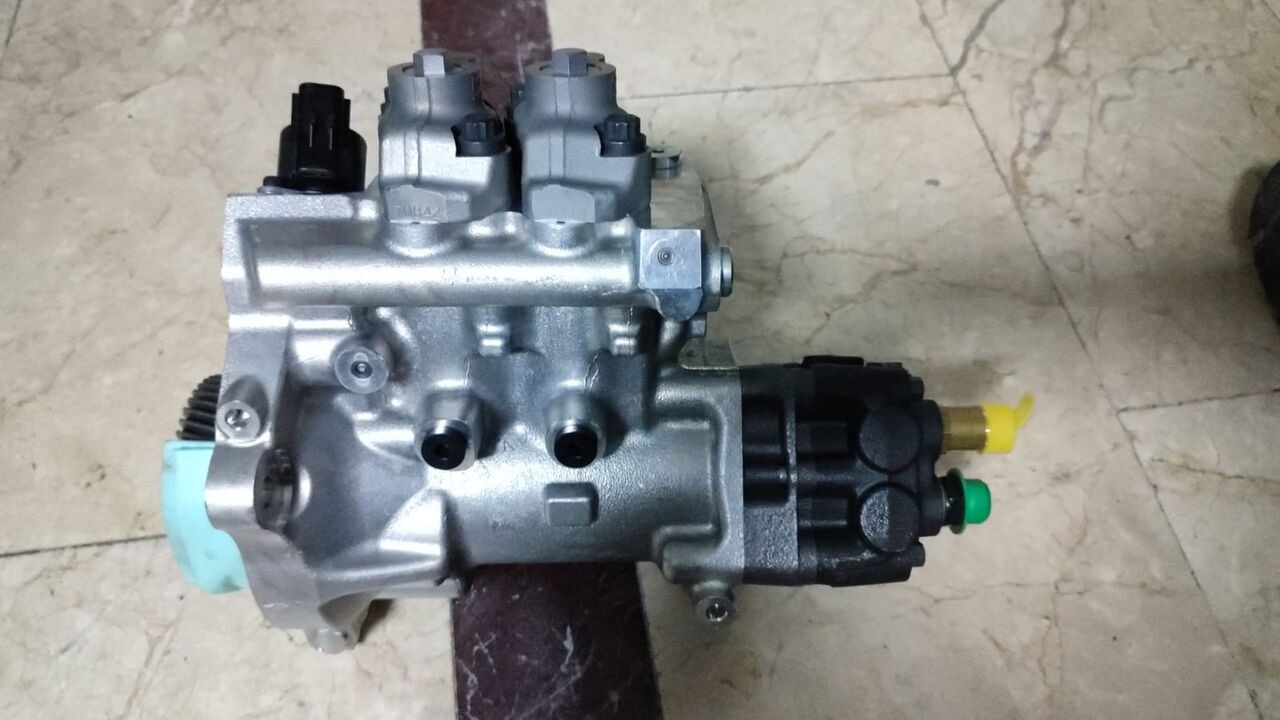 Scania 2024 2478832 2836838 Scania 2020-2024 truck - Bomba de combustivel por Camião: foto 1 Scania 2024 2478832 2836838 Scania 2020-2024 truck - Bomba de combustivel por Camião: foto 1