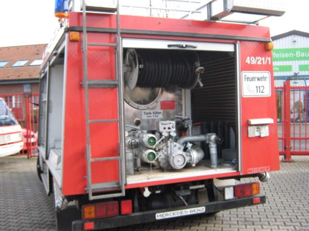 1989 Mercedes-Benz 814 / Redningsbil - Carro de bombeiro: foto 4 1989 Mercedes-Benz 814 / Redningsbil - Carro de bombeiro: foto 4