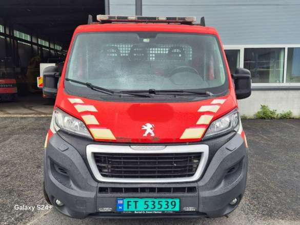 2016 Peugeot Boxer (rep.-objekt) - Carrinha de caixa aberta: foto 2 2016 Peugeot Boxer (rep.-objekt) - Carrinha de caixa aberta: foto 2