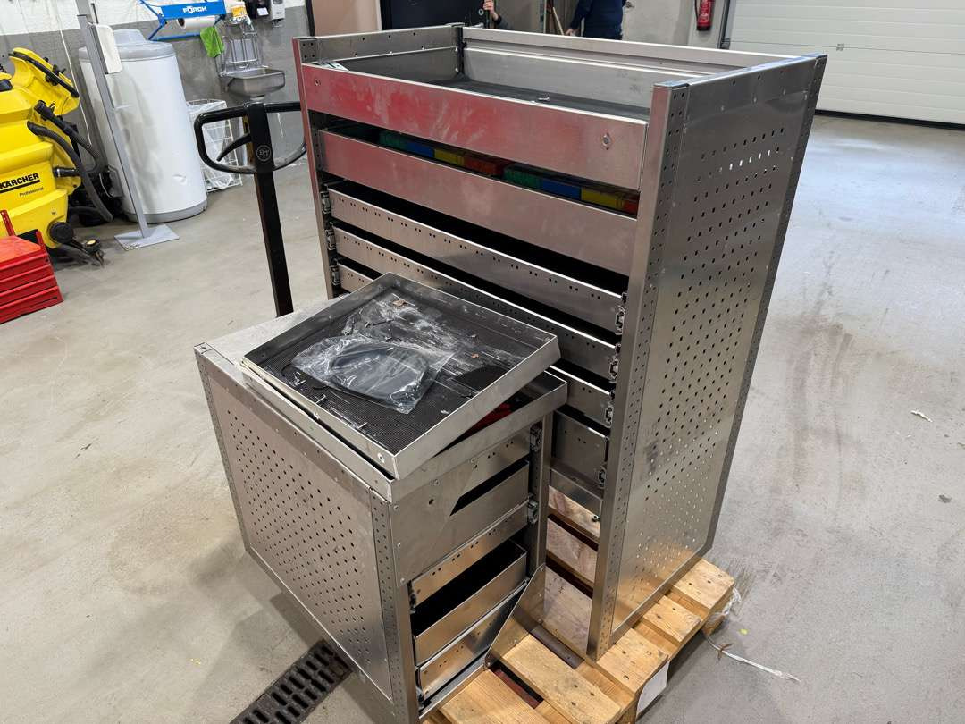 Aluca Bilinnredning - Equipamento para oficina: foto 5 Aluca Bilinnredning - Equipamento para oficina: foto 5