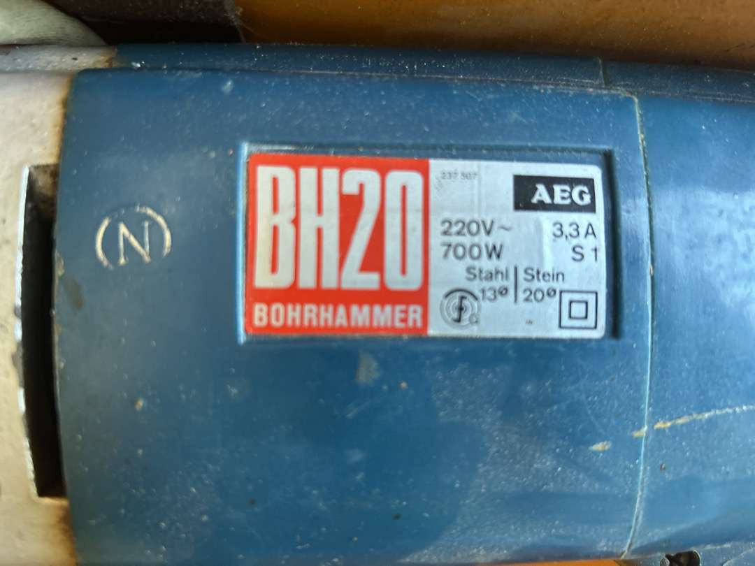 Borhammer fra AEG BH 20 - Equipamento para oficina: foto 2 Borhammer fra AEG BH 20 - Equipamento para oficina: foto 2