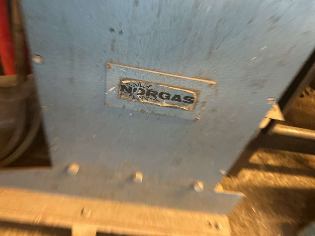 Punktsveis-maskin fra Norgas - Equipamento para oficina: foto 3 Punktsveis-maskin fra Norgas - Equipamento para oficina: foto 3