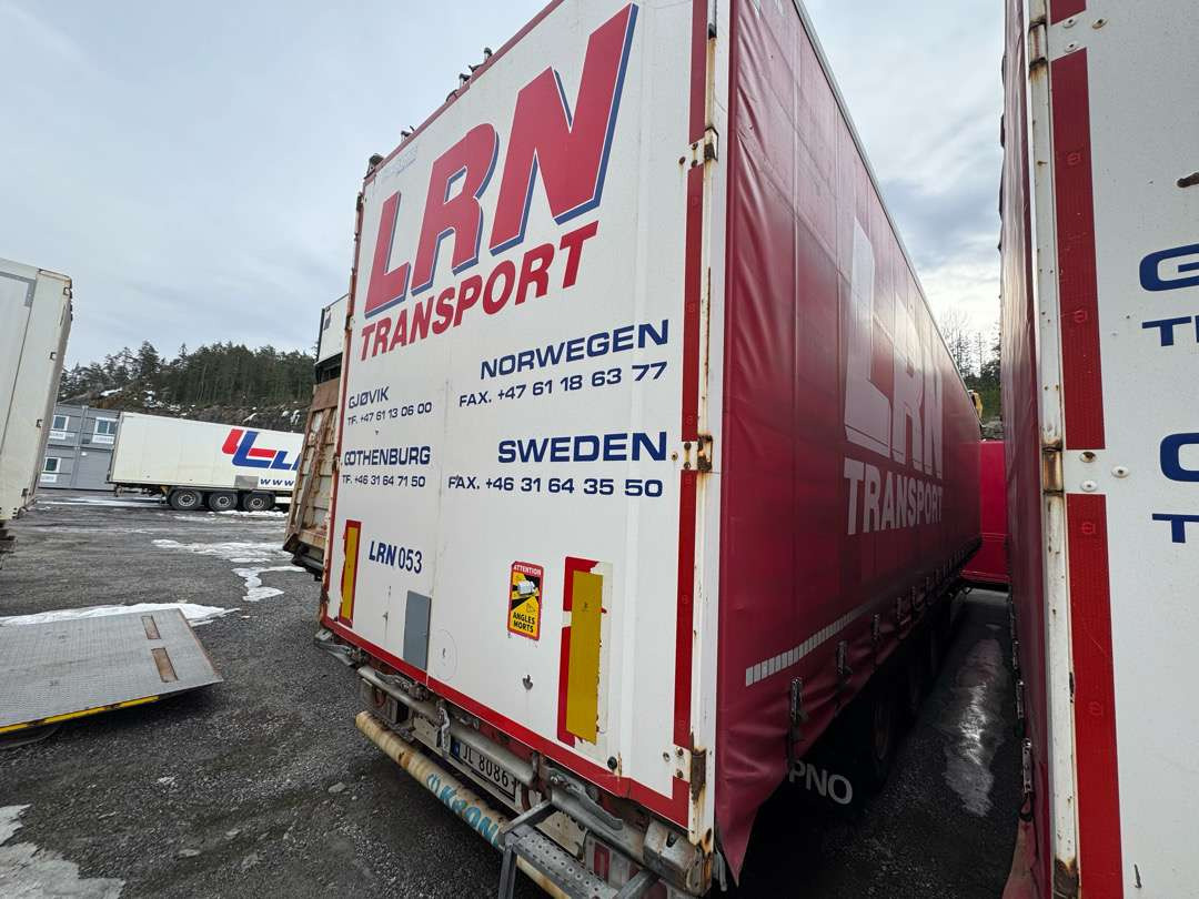 2015 KRONE Profi Liner / MEGA / Curtain / Lifting roof - Reboque: foto 2 2015 KRONE Profi Liner / MEGA / Curtain / Lifting roof - Reboque: foto 2