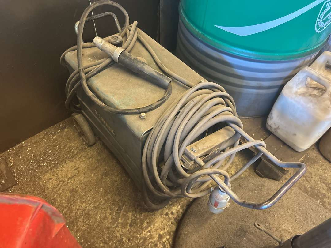 Sveiseapparat fra Unitor (Uten minstepris ) - Equipamento para oficina: foto 3 Sveiseapparat fra Unitor (Uten minstepris ) - Equipamento para oficina: foto 3