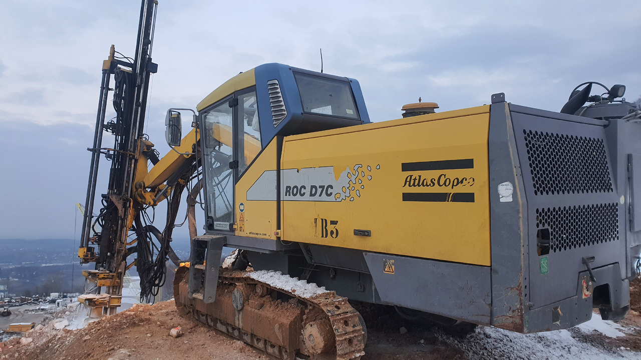 Atlas Copco ROC D7c-11 - Máquina de perfuração: foto 2 Atlas Copco ROC D7c-11 - Máquina de perfuração: foto 2
