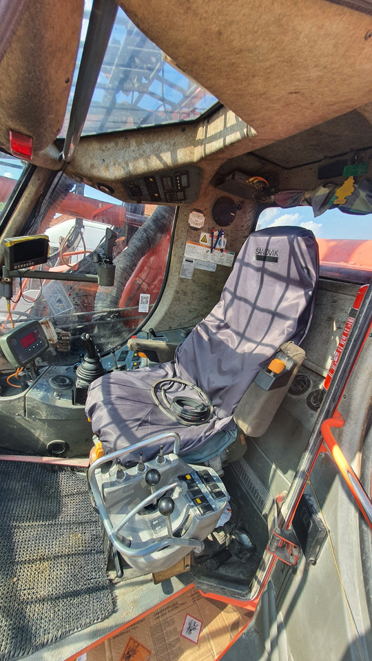 Máquina de perfuração SANDVIK Ranger DX780: foto 25