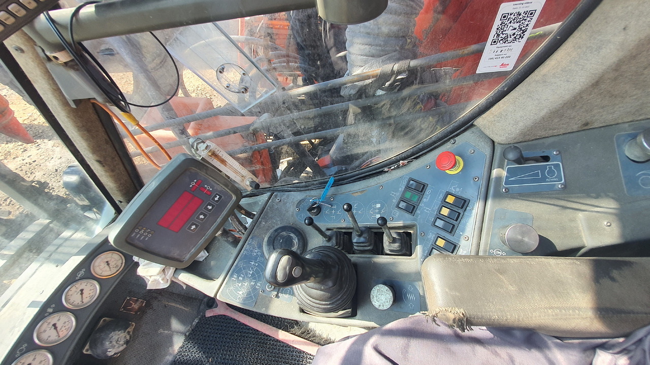 Máquina de perfuração SANDVIK Ranger DX780: foto 28