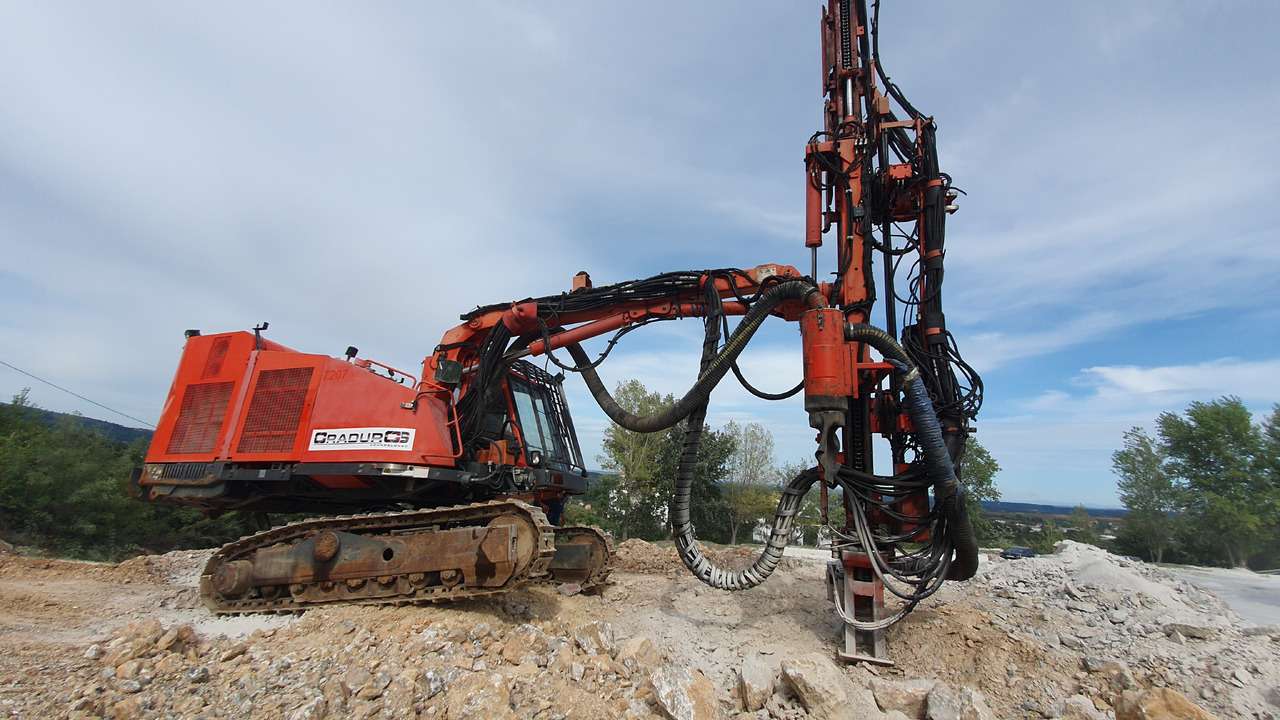 Máquina de perfuração SANDVIK Ranger DX780: foto 41