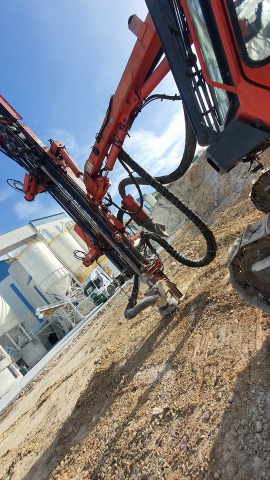 Máquina de perfuração SANDVIK Ranger DX780: foto 47