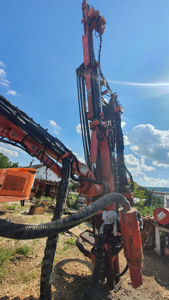 Máquina de perfuração SANDVIK Ranger DX780: foto 12