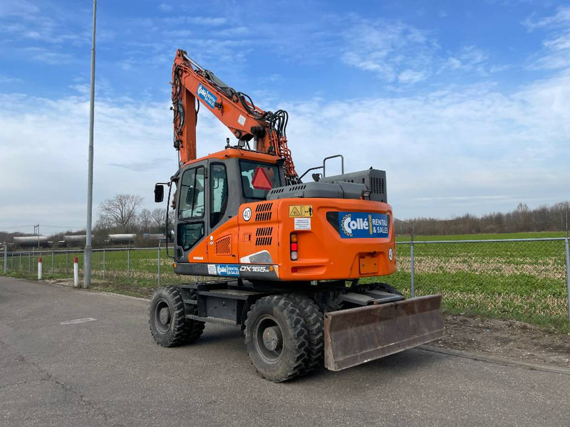 Doosan DX165W-5 - Escavadeira de rodas: foto 3 Doosan DX165W-5 - Escavadeira de rodas: foto 3
