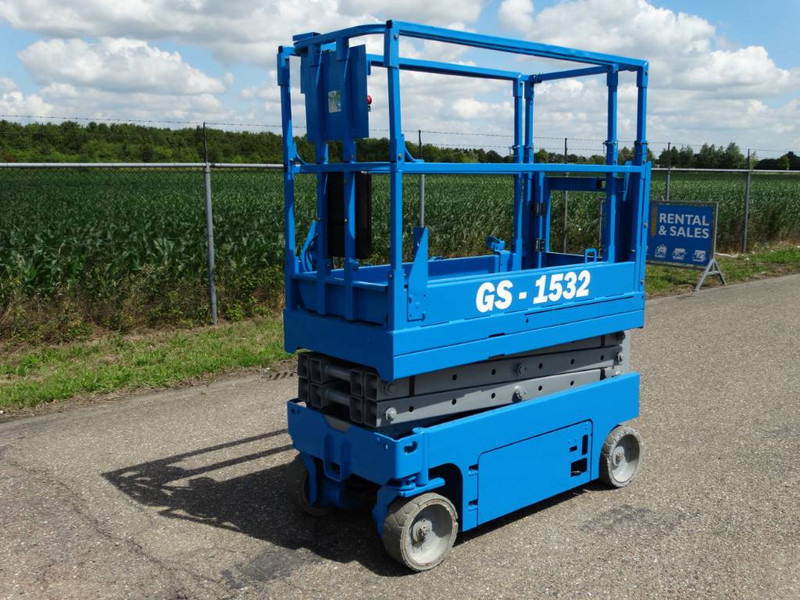 Genie GS 1532 - Plataforma de Tijera/ Plataforma de tesoura: foto 2 Genie GS 1532 - Plataforma de Tijera/ Plataforma de tesoura: foto 2