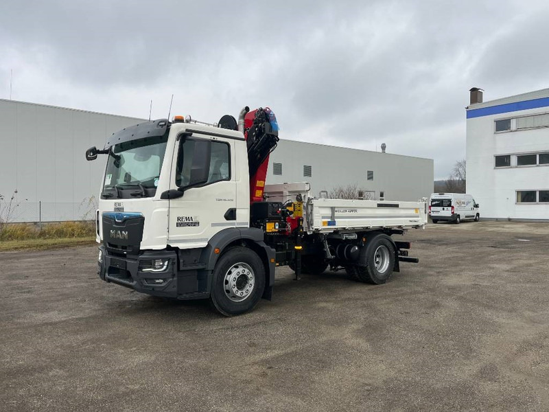 HMF 1620K4-RCS | 2024 - Camião grua: foto 2 HMF 1620K4-RCS | 2024 - Camião grua: foto 2
