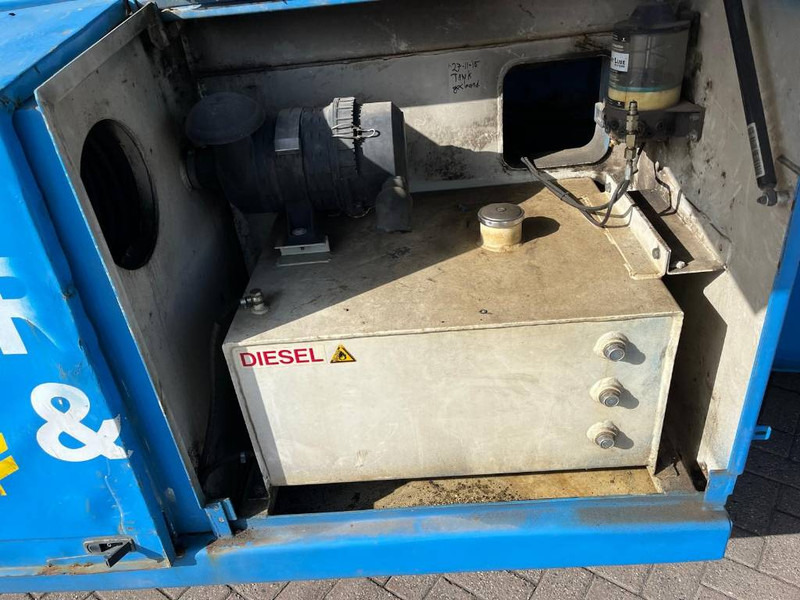 Plataforma de Tijera/ Plataforma de tesoura Holland lift M 250 DL 27 | 2003: foto 14