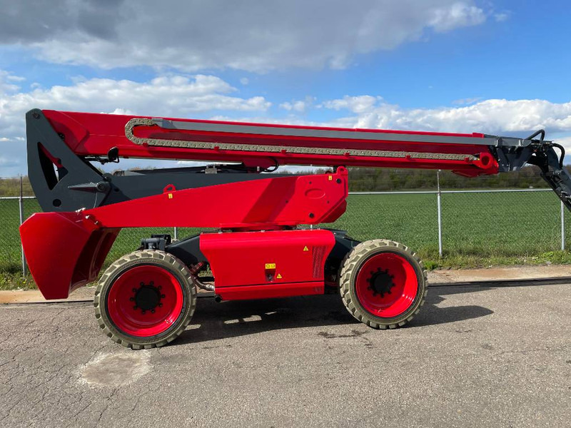 MAGNI BT24RT BT 24 RT 4x4x4 454kg! 24m! - Plataforma telescópica: foto 2 MAGNI BT24RT BT 24 RT 4x4x4 454kg! 24m! - Plataforma telescópica: foto 2