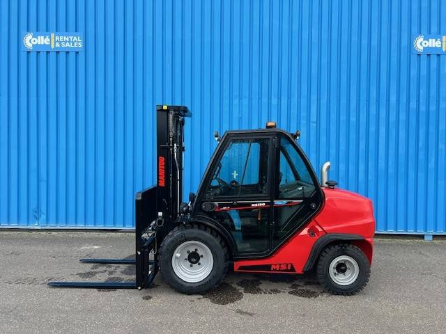 Manitou MSI 30 - Empilhador todo-o-terreno: foto 1 Manitou MSI 30 - Empilhador todo-o-terreno: foto 1