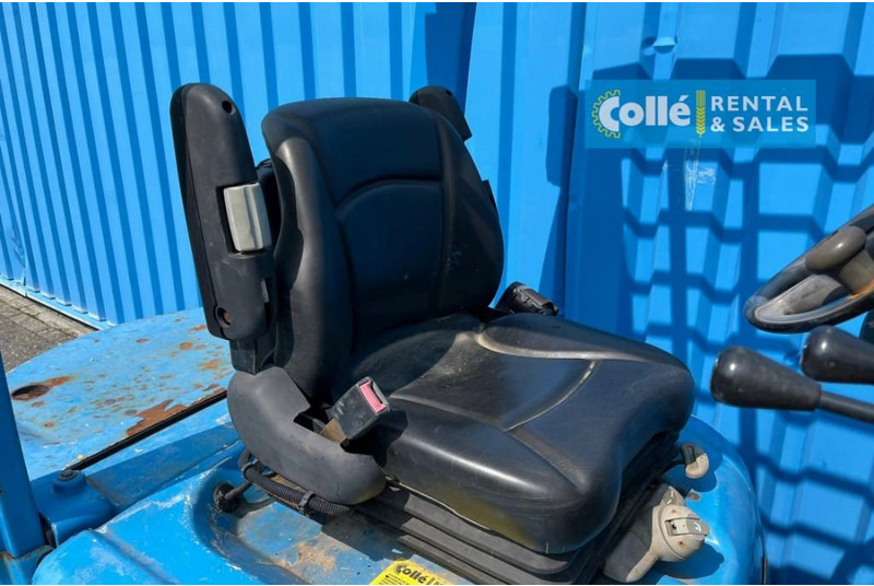 Empilhadeira a diesel Yale GDP25 | 2015: foto 9