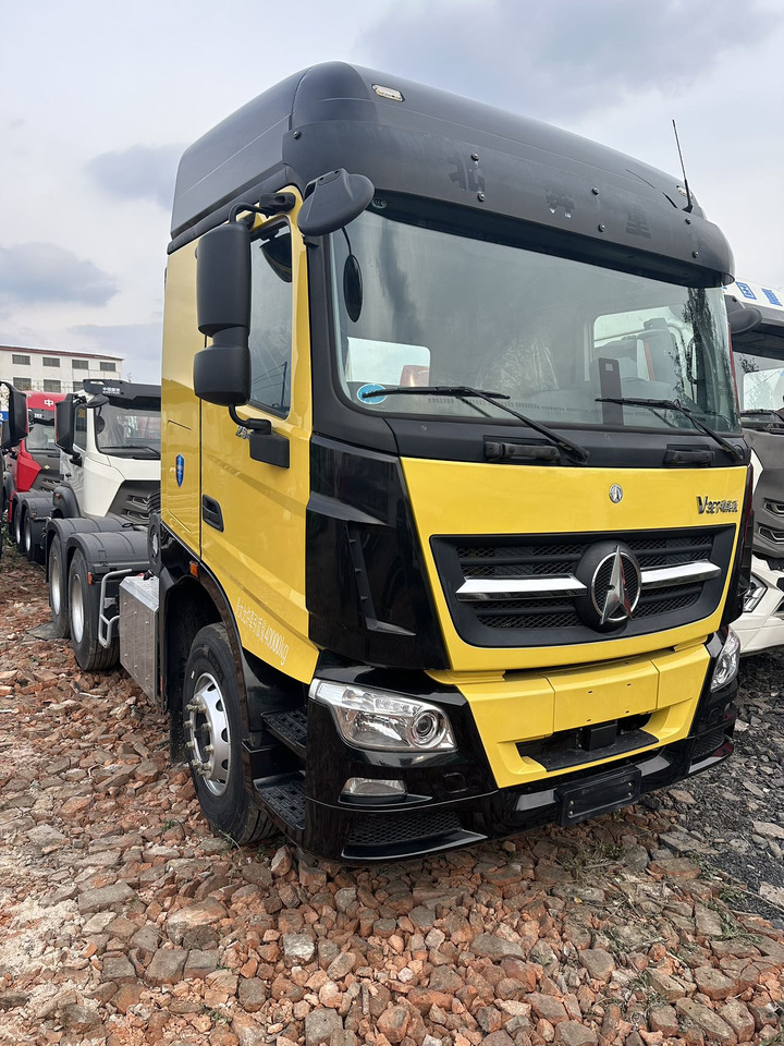 BEIBEN V3 - Tractor: foto 2 BEIBEN V3 - Tractor: foto 2