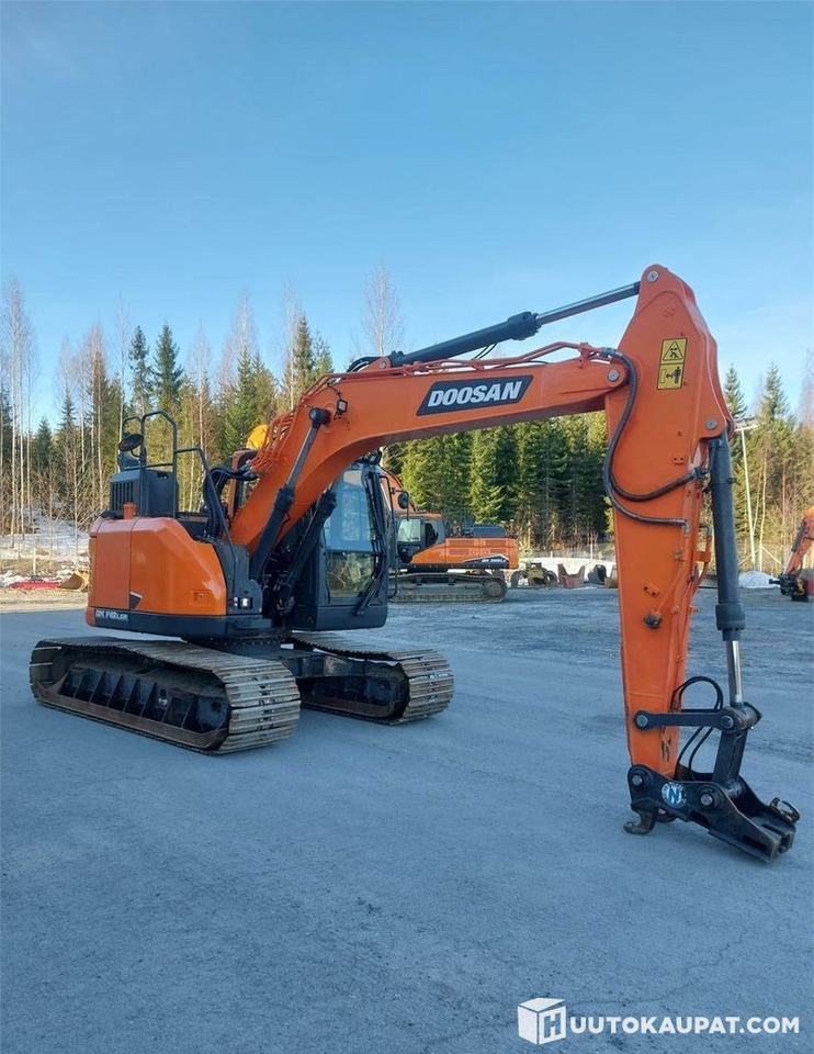 Doosan DX 140LCR-7, 2022, 5,173 h Excavator, Lempäälä - Escavadora de rastos: foto 2 Doosan DX 140LCR-7, 2022, 5,173 h Excavator, Lempäälä - Escavadora de rastos: foto 2