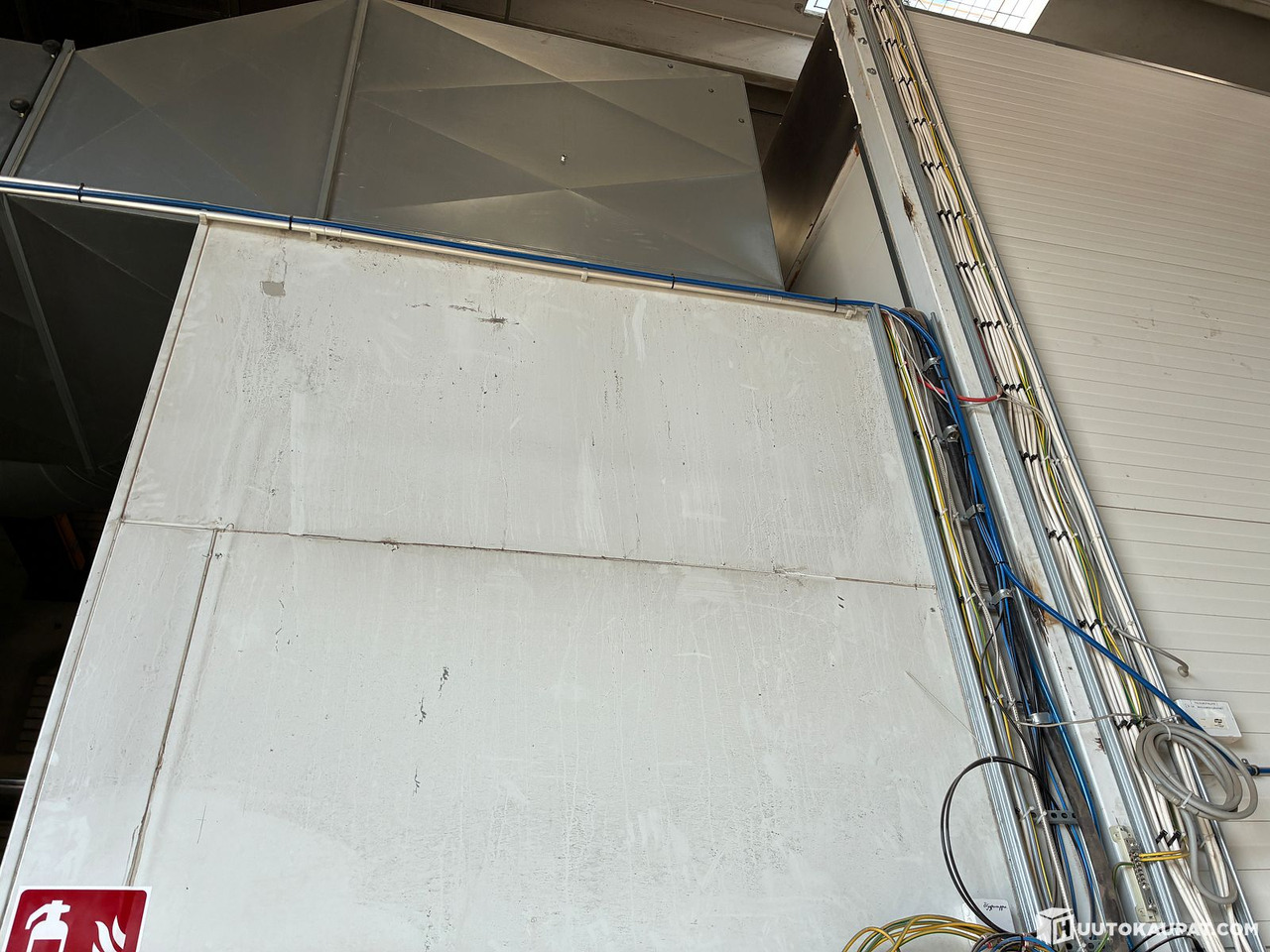 Muu merkki Maalauskammio Raskaalle kalustolle ja työkoneille, Vantaa - Equipamento industrial: foto 3 Muu merkki Maalauskammio Raskaalle kalustolle ja työkoneille, Vantaa - Equipamento industrial: foto 3