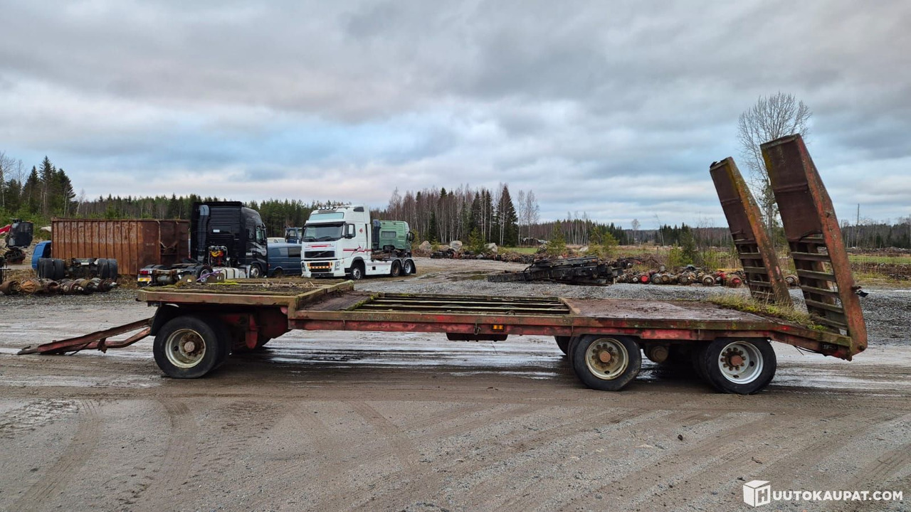 Goldhofer trailer chassis, Uusikaarlepyy - Remolque platforma agrícola: foto 1 Goldhofer trailer chassis, Uusikaarlepyy - Remolque platforma agrícola: foto 1