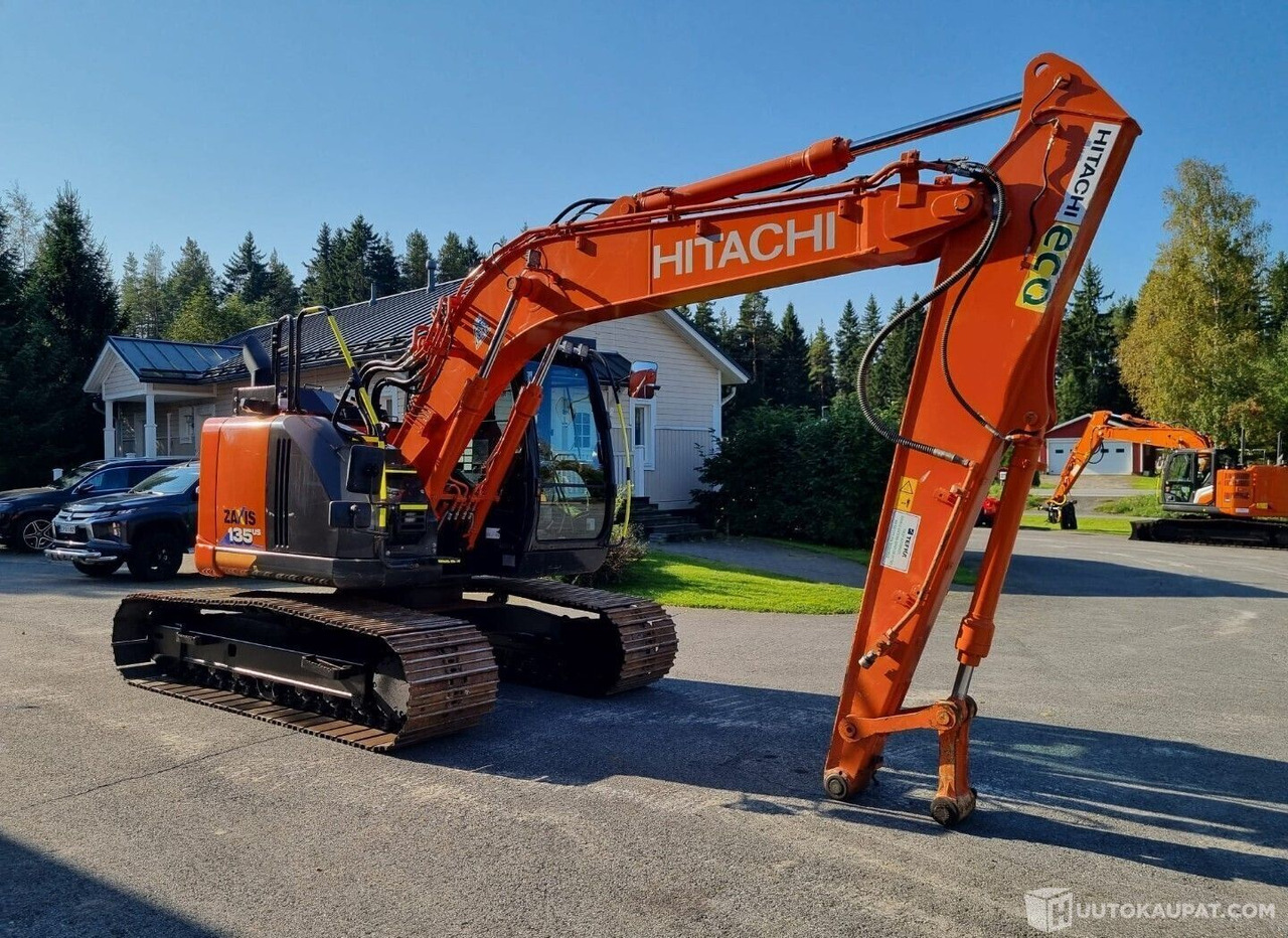 Hitachi ZX135US-6, 2020, Diesel, 3 600 h, Seinäjoki - Máquina de construção: foto 3 Hitachi ZX135US-6, 2020, Diesel, 3 600 h, Seinäjoki - Máquina de construção: foto 3
