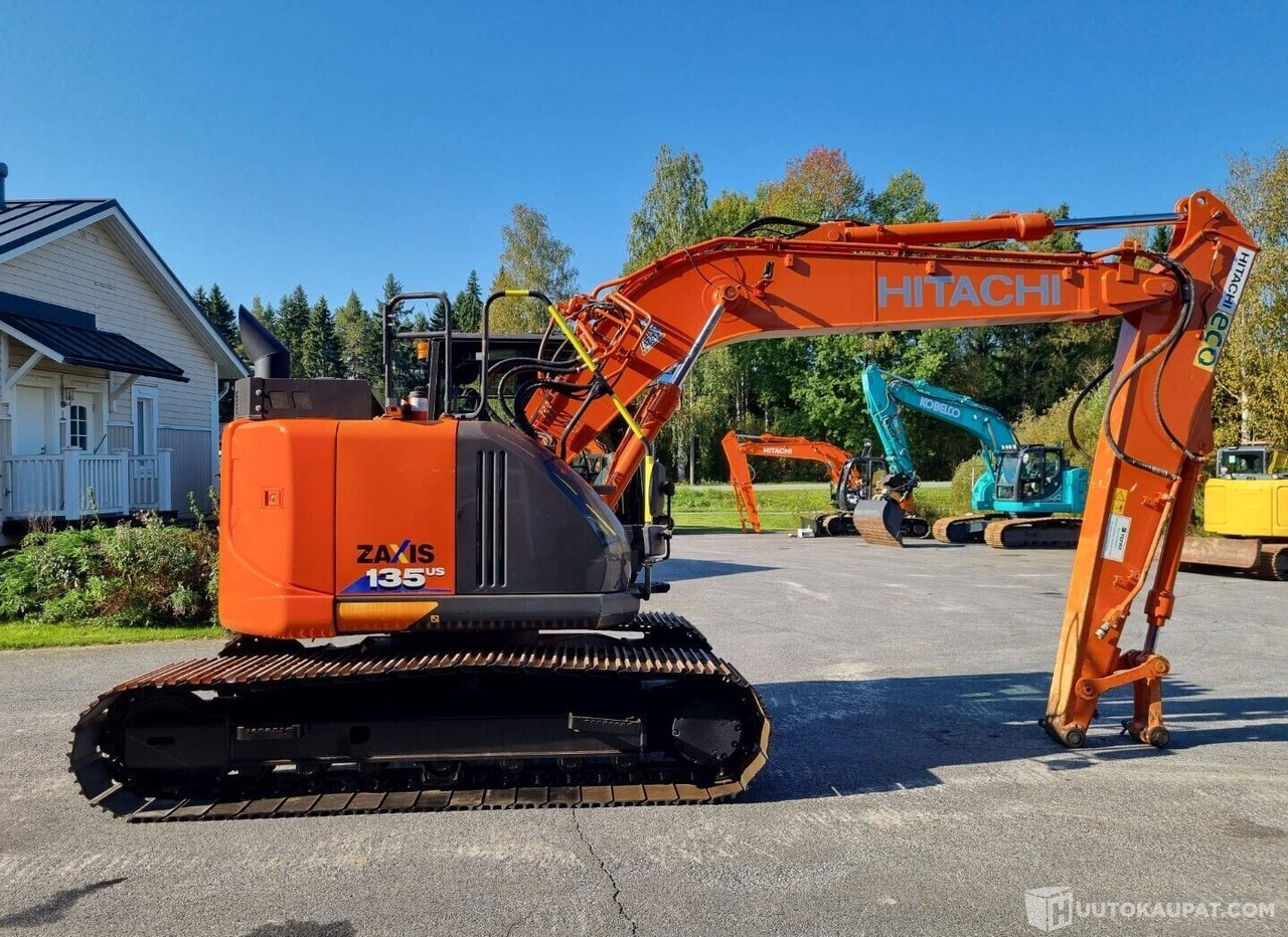 Hitachi ZX135US-6, 2020, Diesel, 3 600 h, Seinäjoki - Máquina de construção: foto 4 Hitachi ZX135US-6, 2020, Diesel, 3 600 h, Seinäjoki - Máquina de construção: foto 4