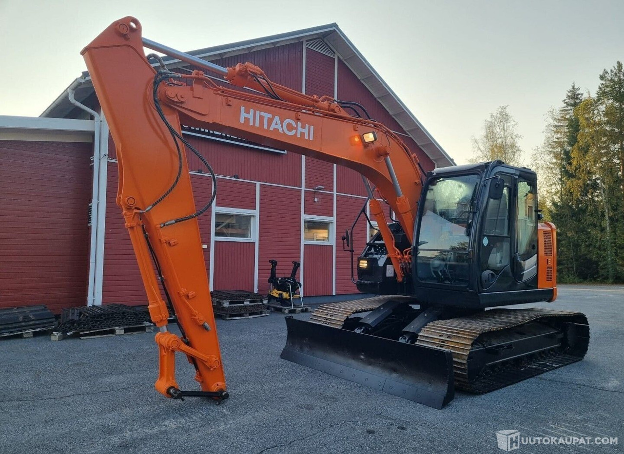 Hitachi ZX135USBL-6, 2019, Diesel, 2 800 h, Seinäjoki - Máquina de construção: foto 2 Hitachi ZX135USBL-6, 2019, Diesel, 2 800 h, Seinäjoki - Máquina de construção: foto 2