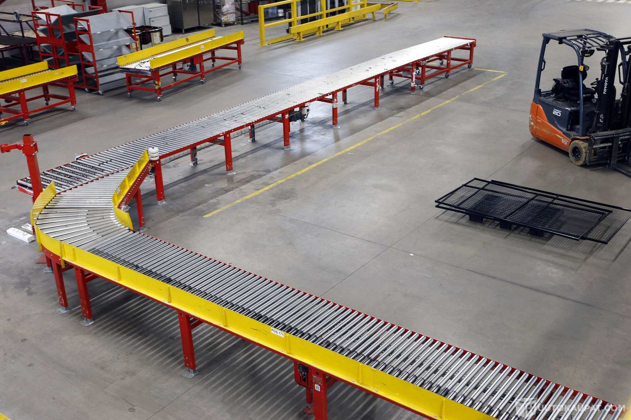 Ferroplan rullarataa 20 m. LGS6018, Vantaa - Máquina de outro: foto 1 Ferroplan rullarataa 20 m. LGS6018, Vantaa - Máquina de outro: foto 1