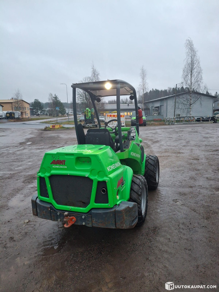 Mini loader Avant 745, 2017, 3,383 h, Nurmijärvi - Carregadora articulada: foto 5 Mini loader Avant 745, 2017, 3,383 h, Nurmijärvi - Carregadora articulada: foto 5
